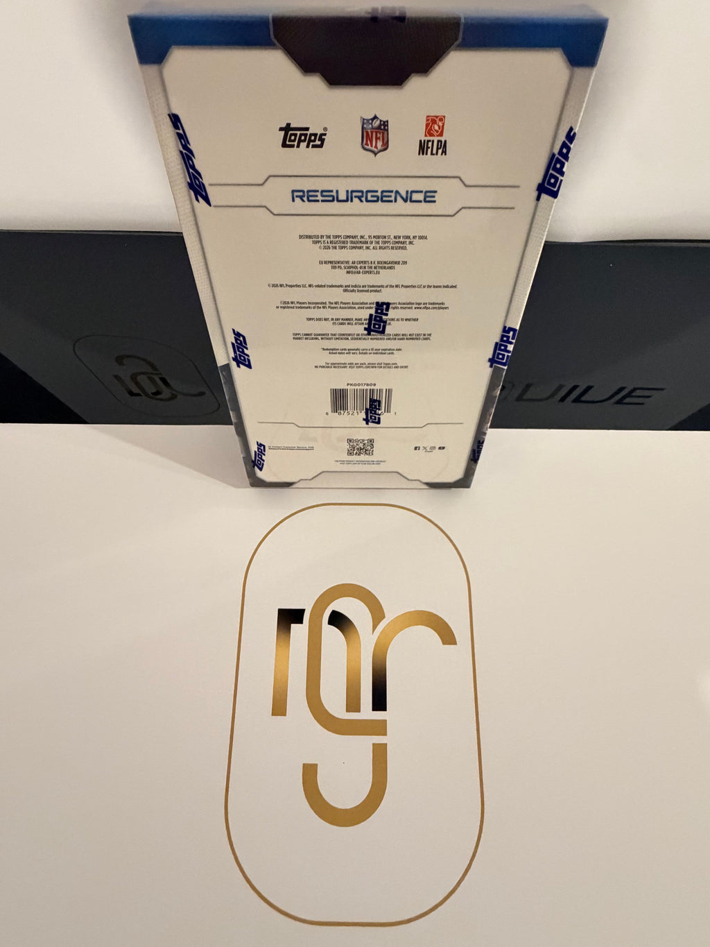 2026 Topps Resurgence Football – Hobby Box NFL