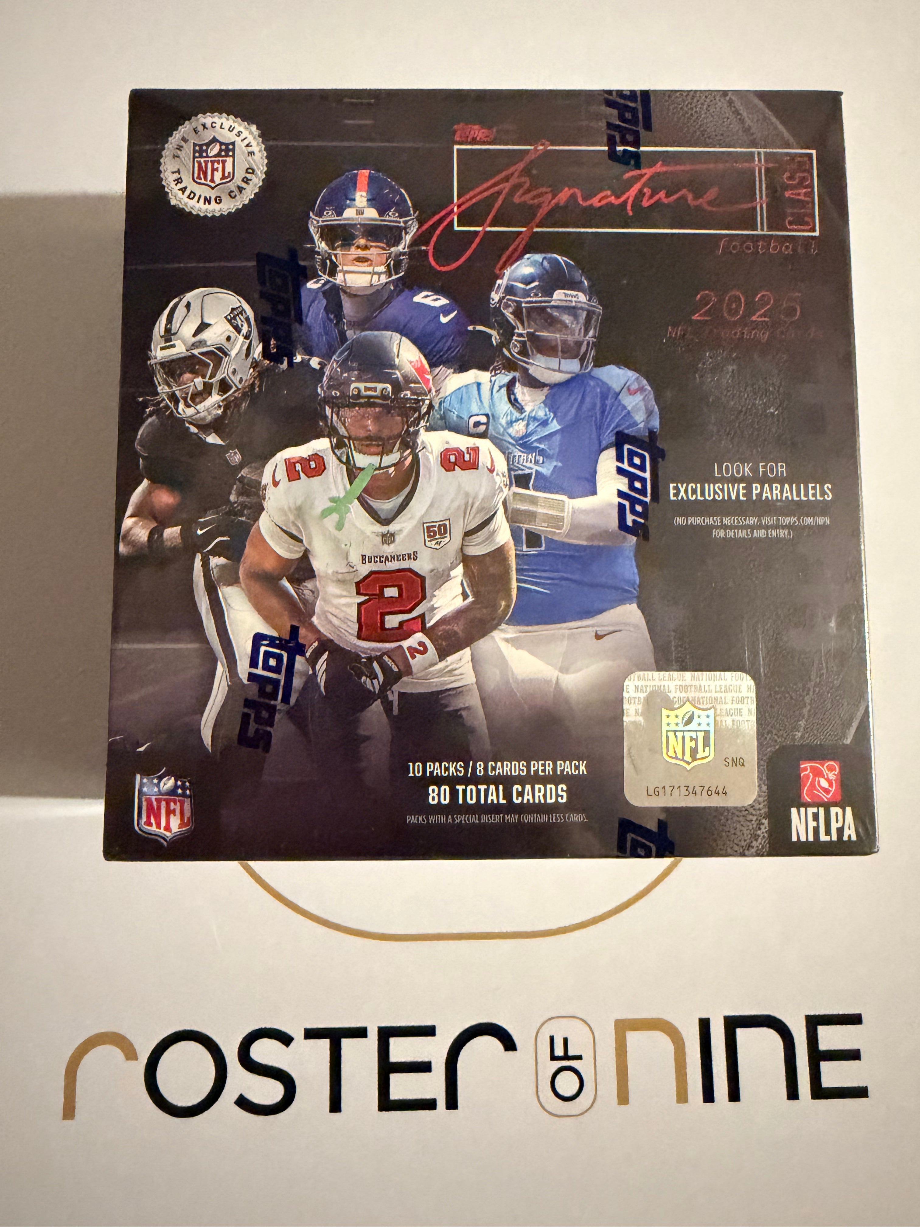 2025 Topps Signature Class Football – Mega Box NFL